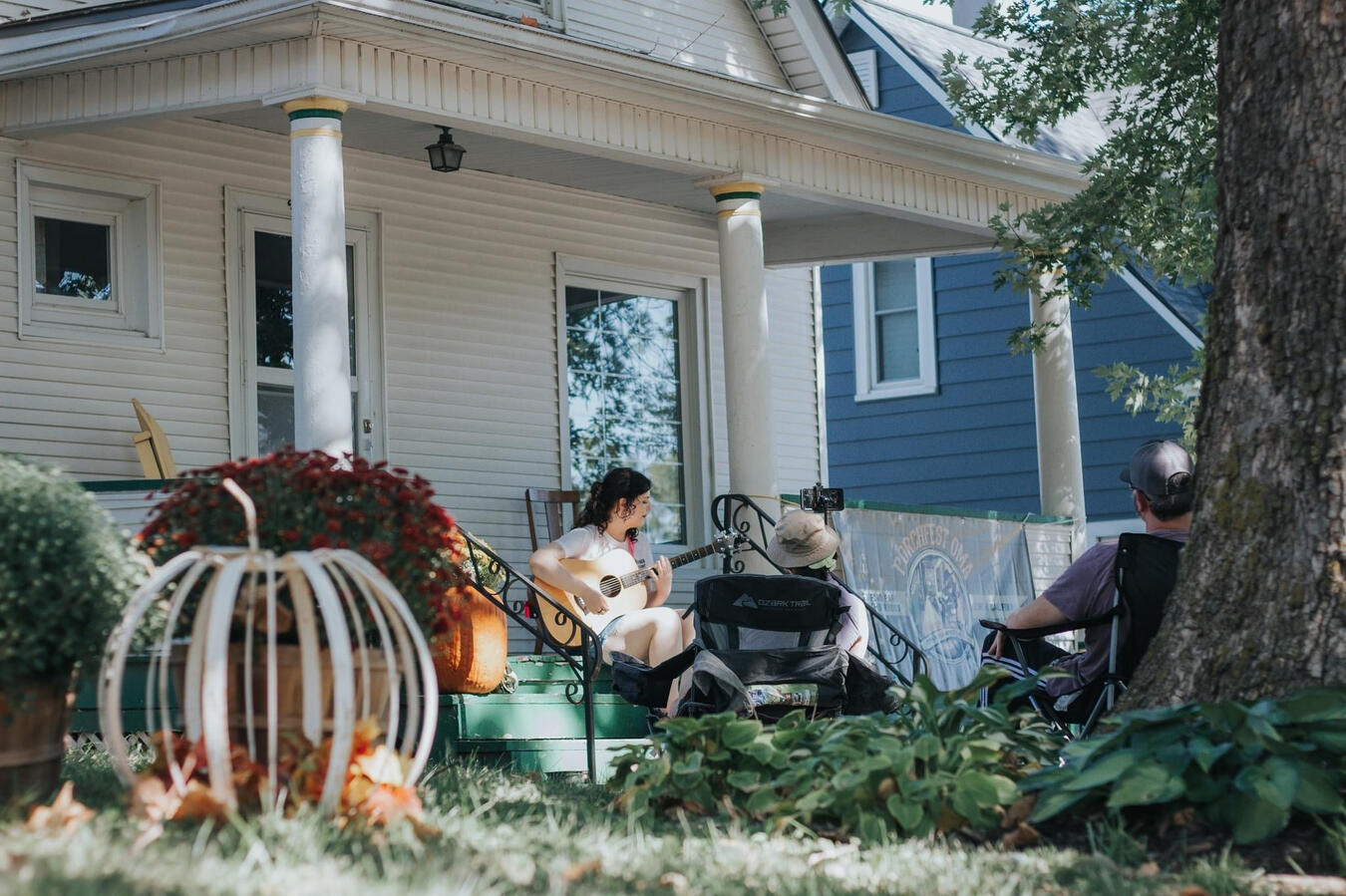 Sam porch